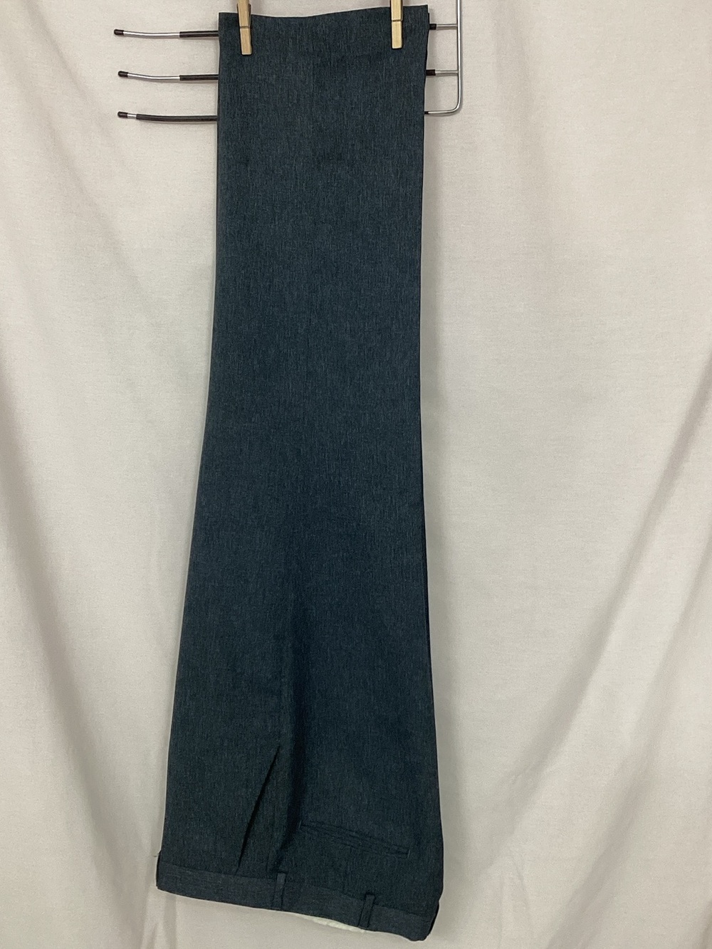 Men's Bootcut Jeans in Dark Blue - Sleek Everyday Wear